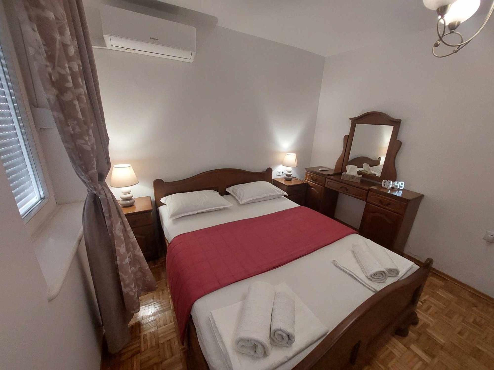 Apartman Adi Jajca Kültér fotó