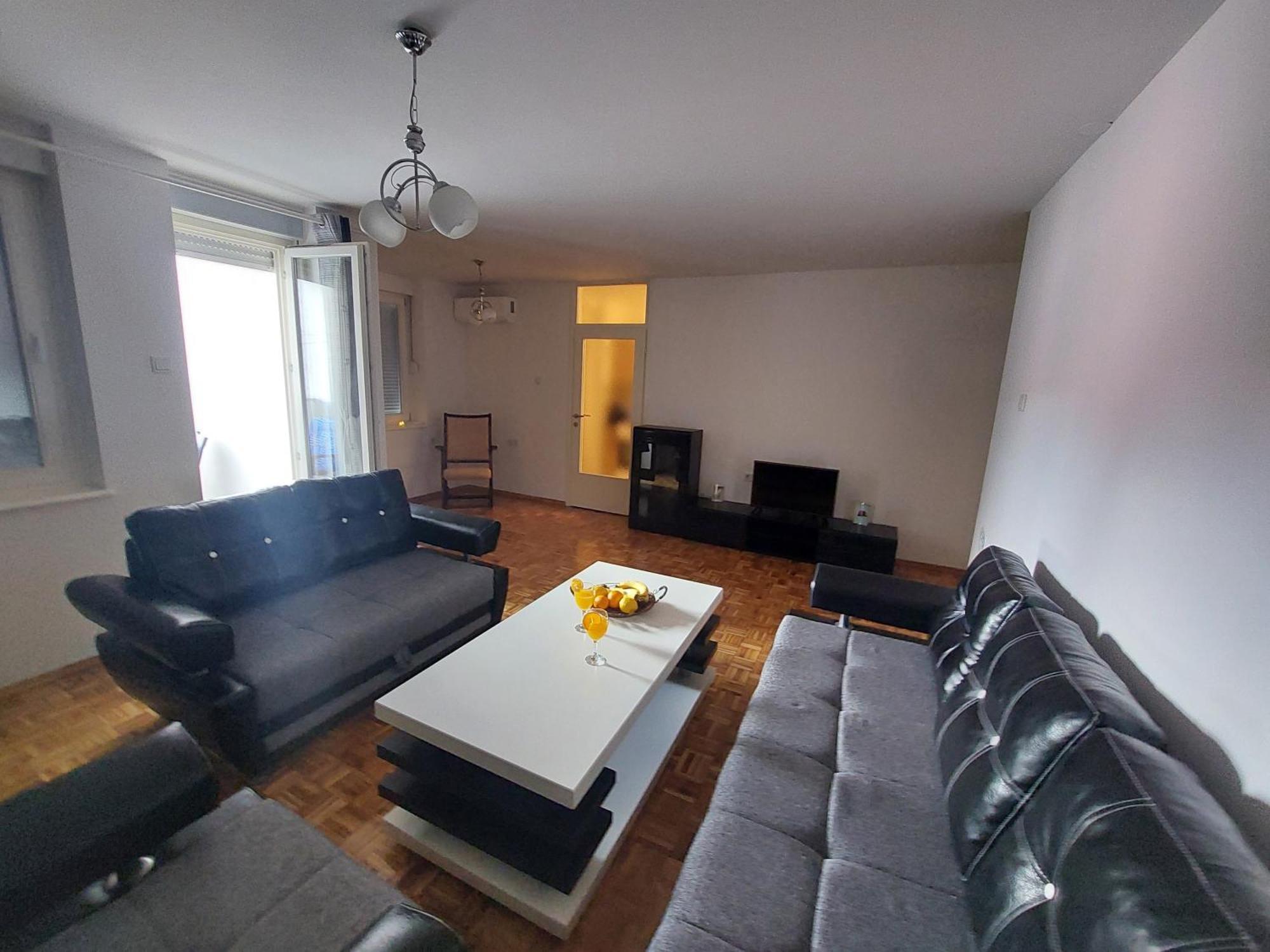 Apartman Adi Jajca Kültér fotó